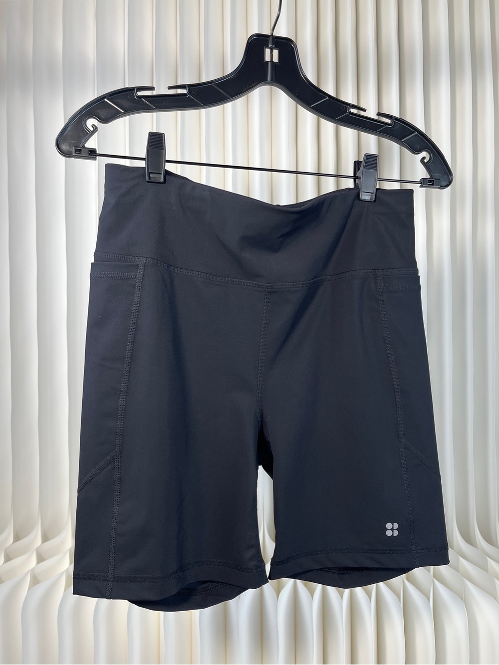 Sweaty Betty Zero Gravity 6” Running Shorts
